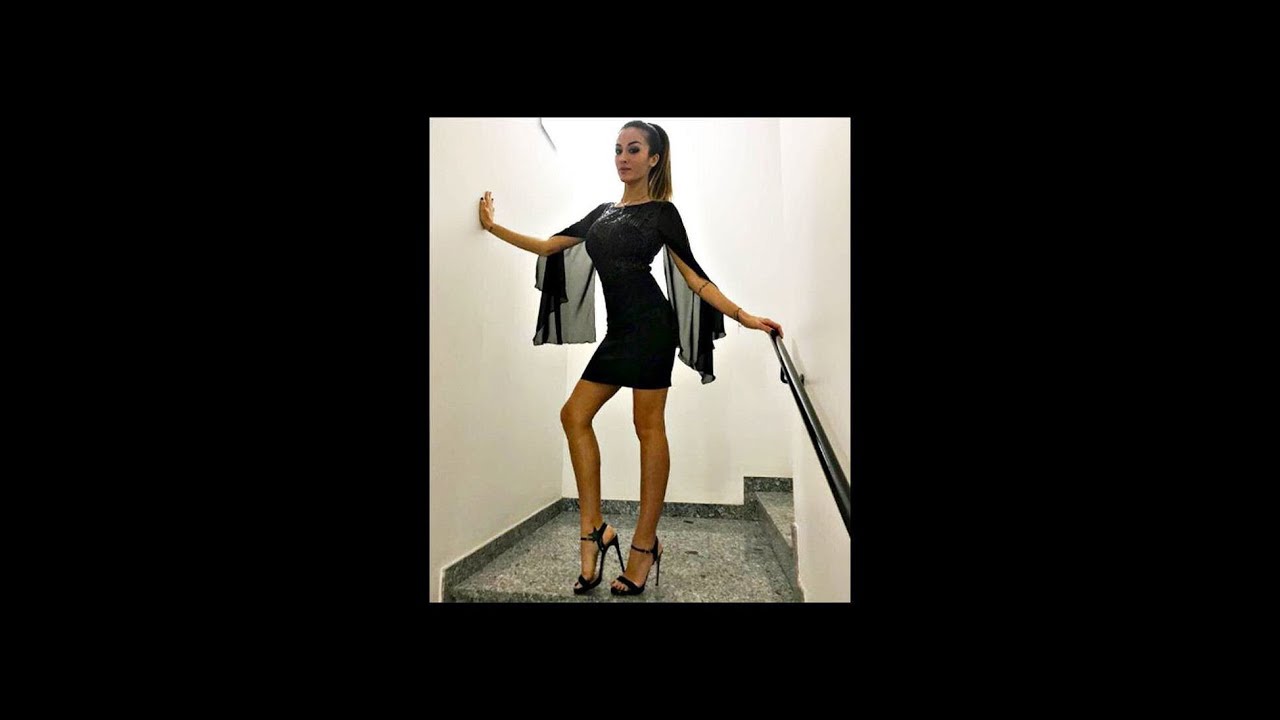Giorgia Palmas, il trionfo del tacco 12