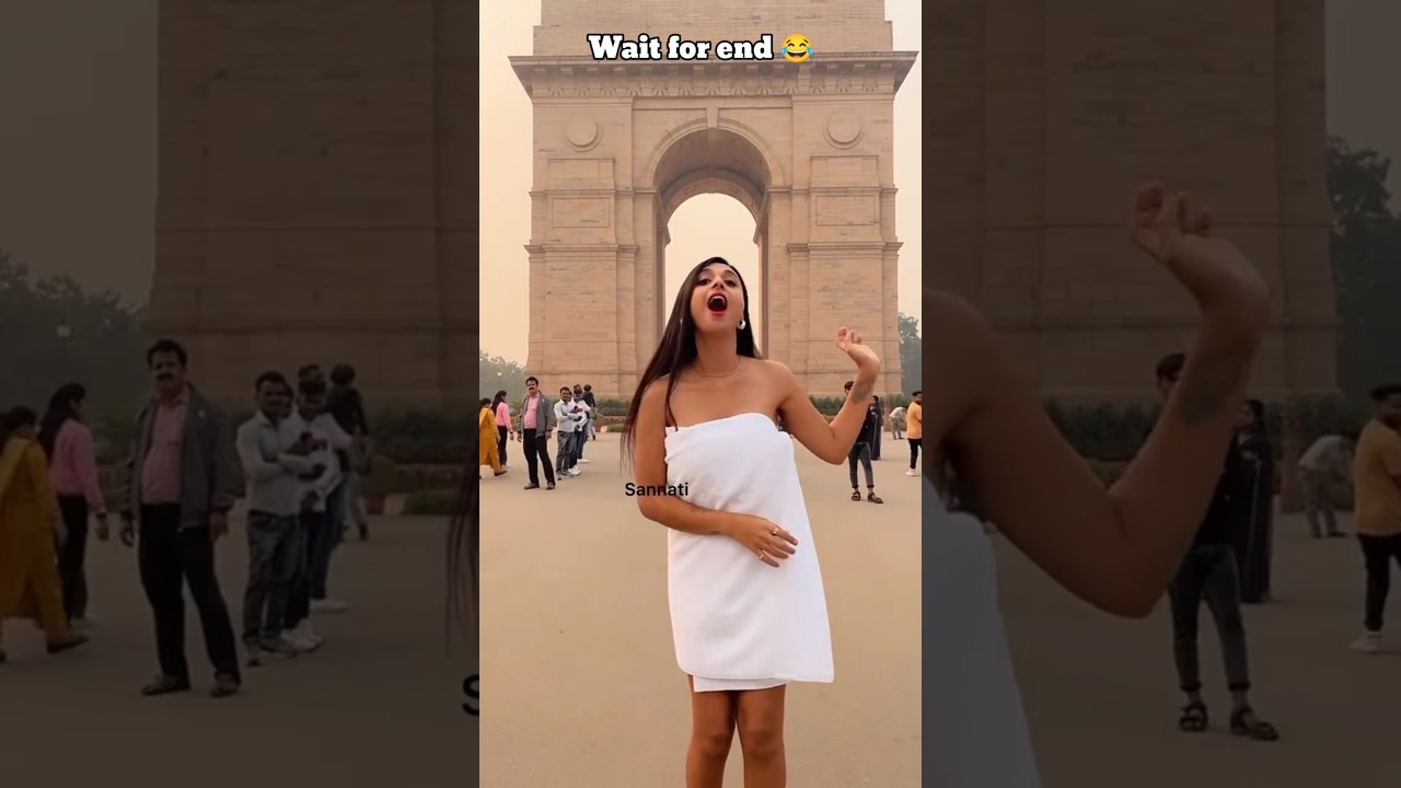 Girl Dancing in towel Sannati Mitra 😂😂 #shorts