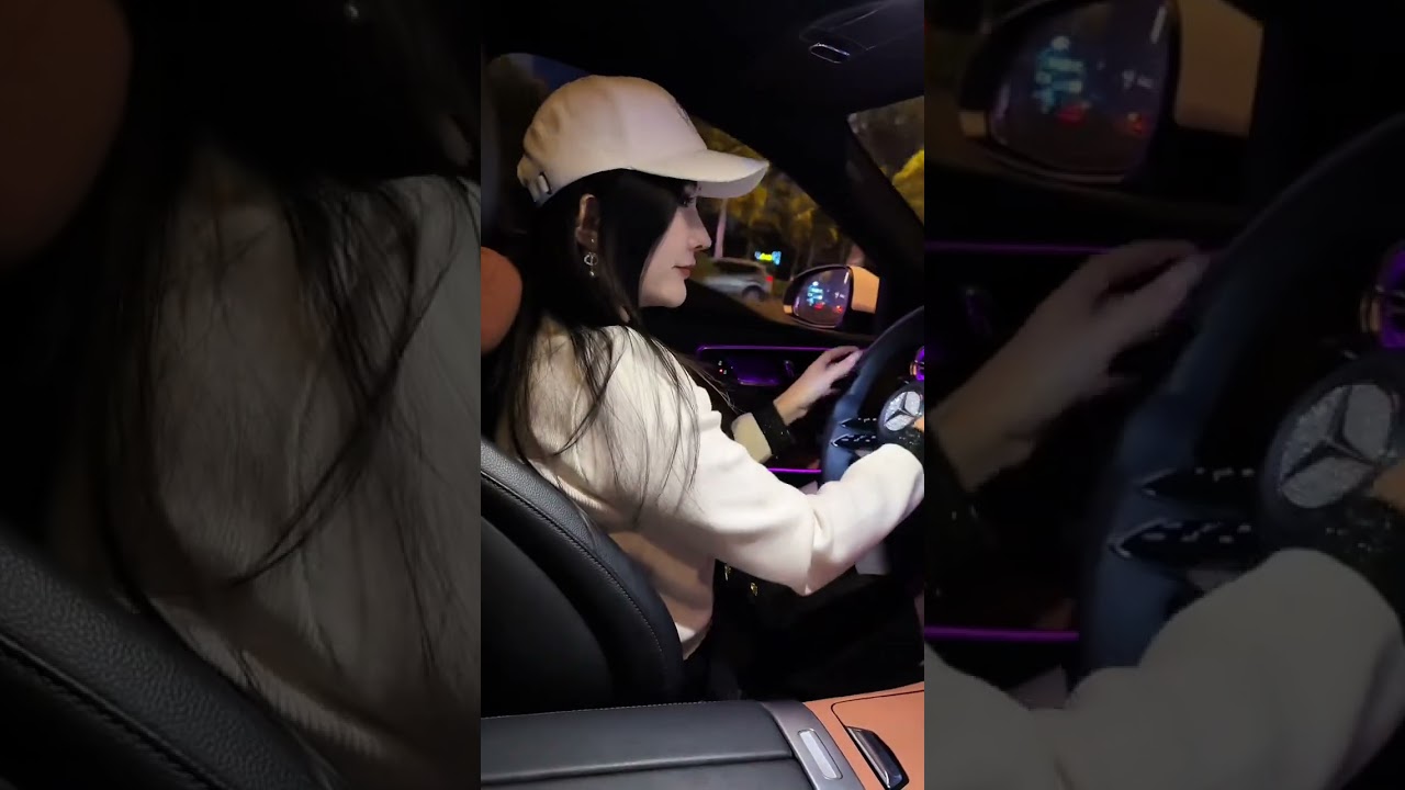 girl’s happiness is so simple✨😘 #car #mercedes #luxury #modified #shorts #youtubeshorts