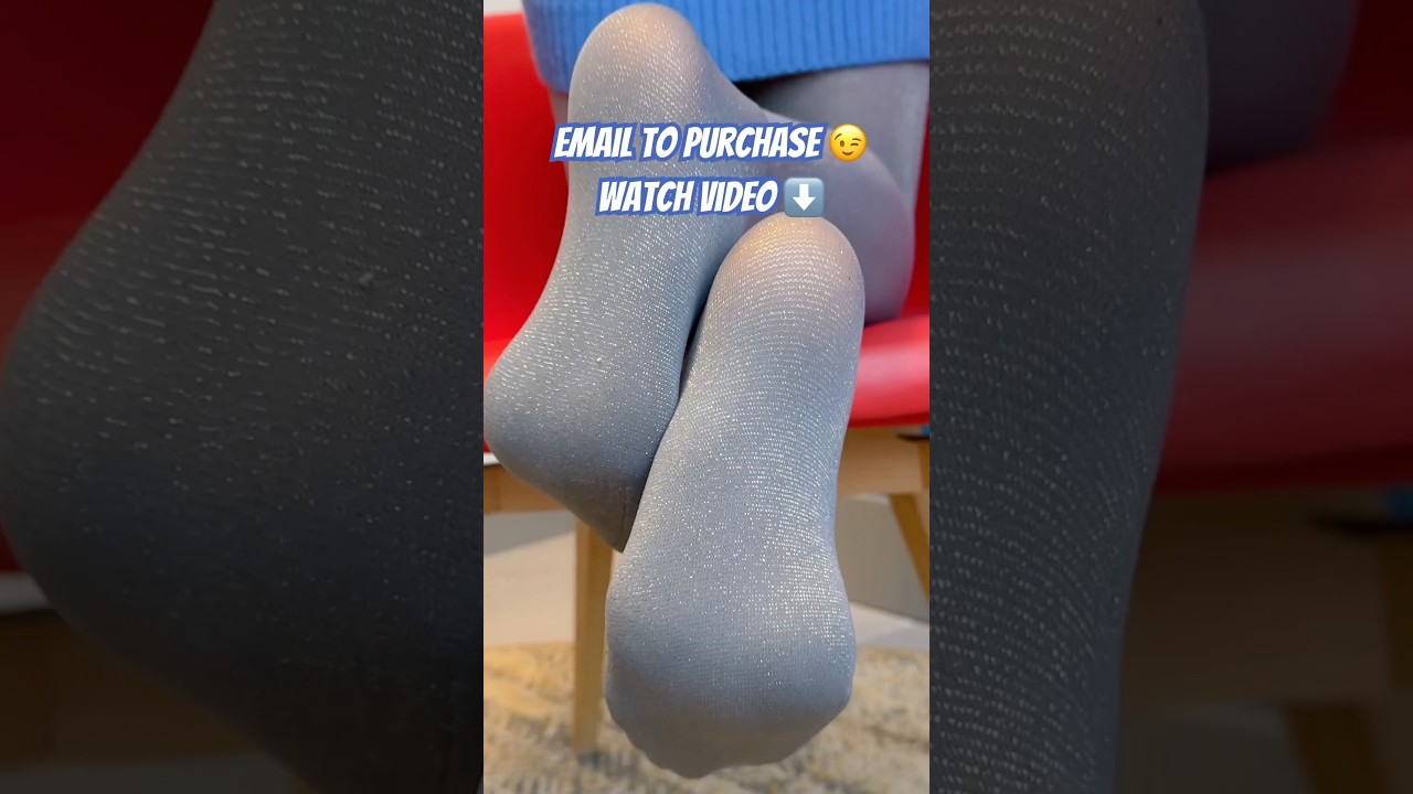 Glittery Nylons Soles! Pantyhose Stockings Hosiery Tights Review Feet Toes Legs Model