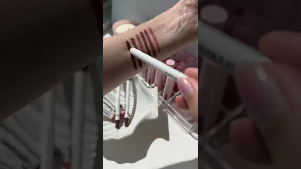 Glossier Lip Line+Ultralip #viralvideo #youtubeshorts #shorts #trending #short #shortvideo #fyp #yt