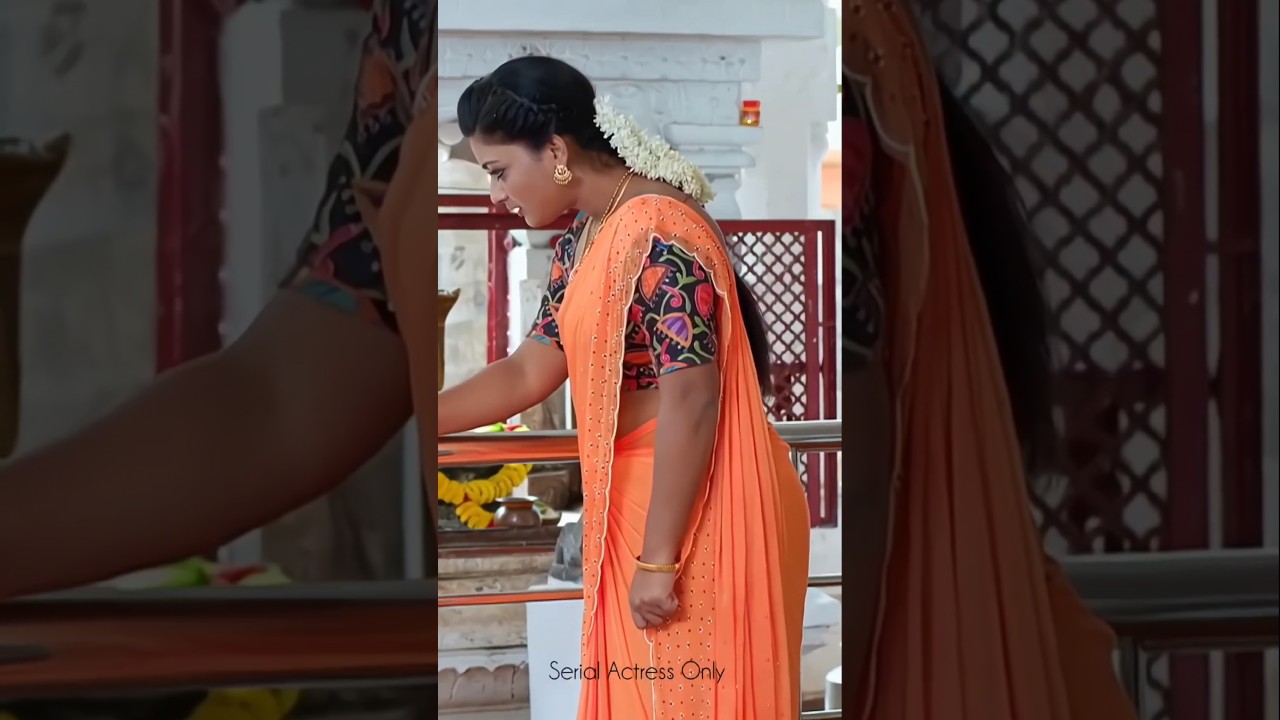 Gomathipriya hot 💦💦 #actress #serialactresssarees #gomathipriya #actressshorts #shorts