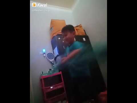 Goyang kain bali