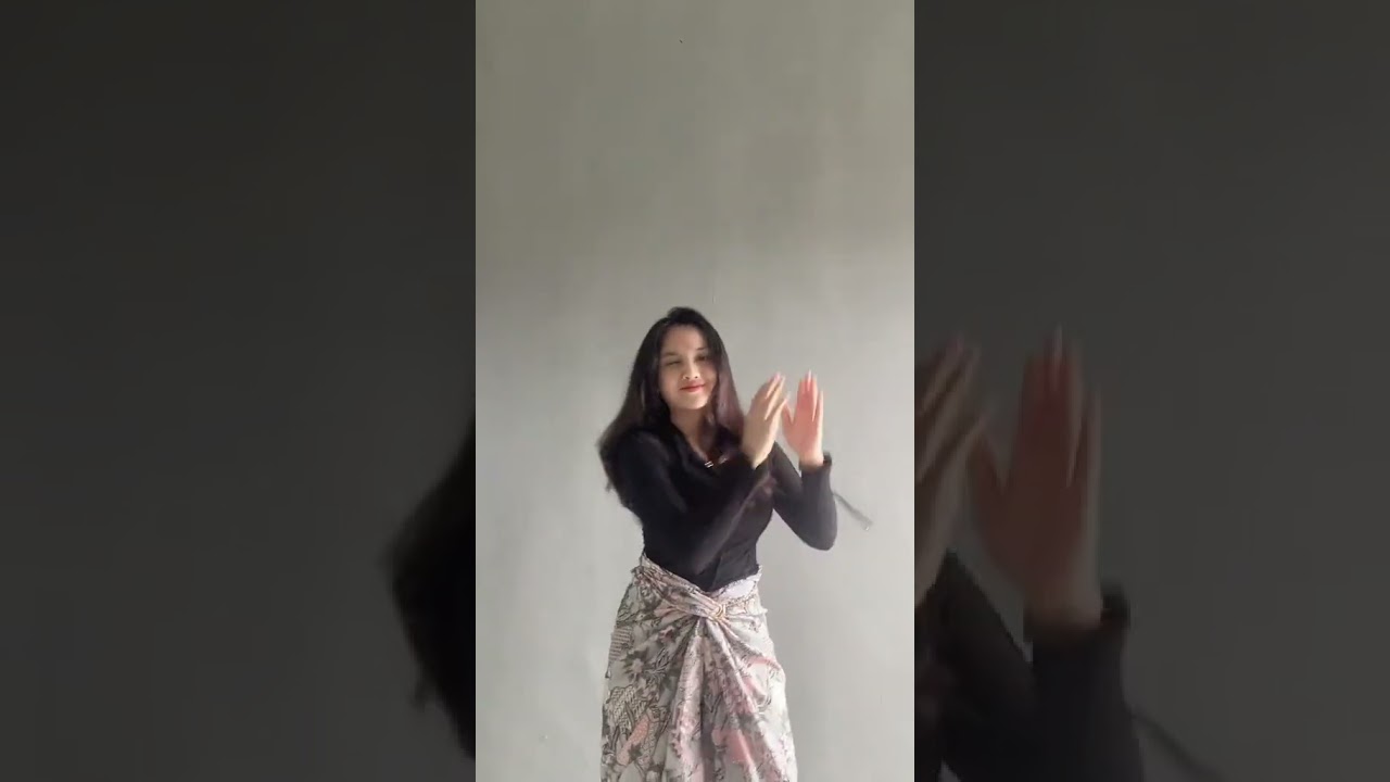GOYANG TIKTOK HOT #shorts #goyangtiktok #hot #tiktokhot #goyangviral #viral #tiktok #cewekcantik