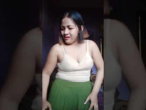 goyangan tante stw,,,,asyeeeek,,,😊😊😊😊