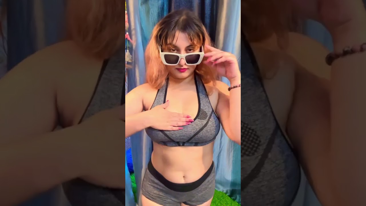 gunjan aras bra hot dance #viralvideo