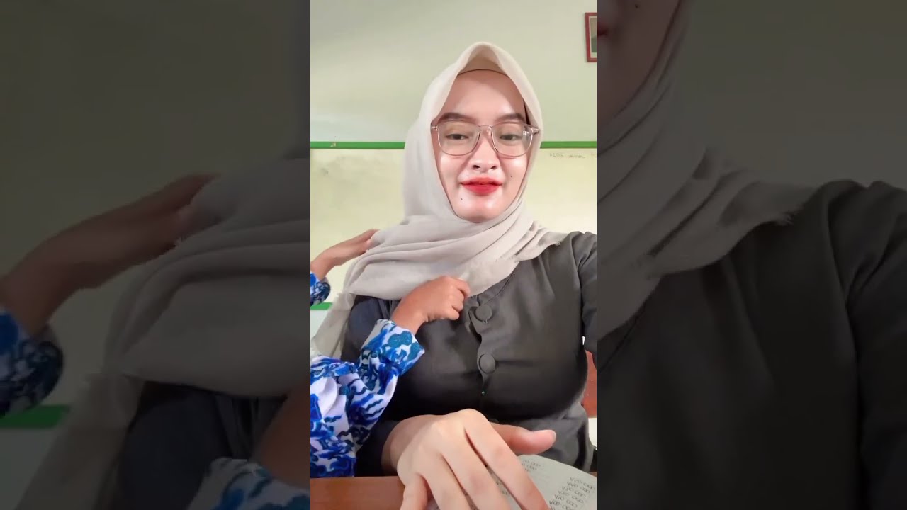 Guru Hijab Tobrut Gunung Gede  | Jilboobs Hot Pemersatu Bangsa | Tiktok Jilbob Hot Indonesia