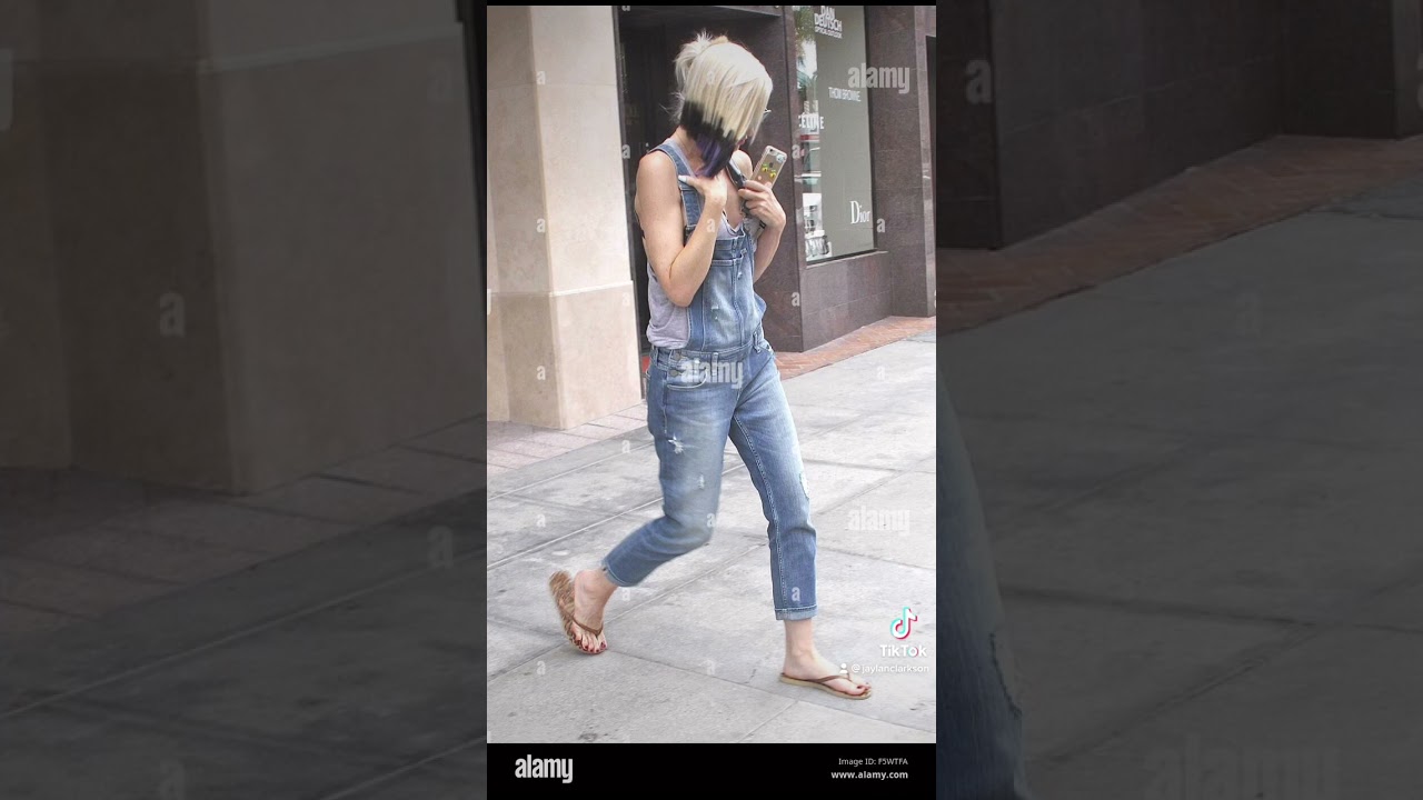 Gwen Stefani feet🦶🦶😍👅❤️ part 3