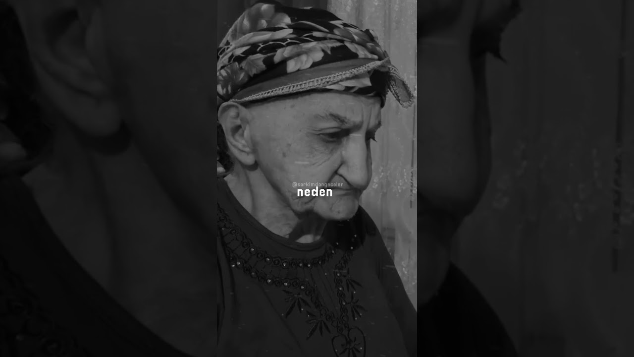 HİÇ DE GÜLÜMSEYEMİYORUM