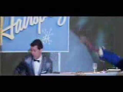 Hairspray (deleted scene) Velma gets arrested
