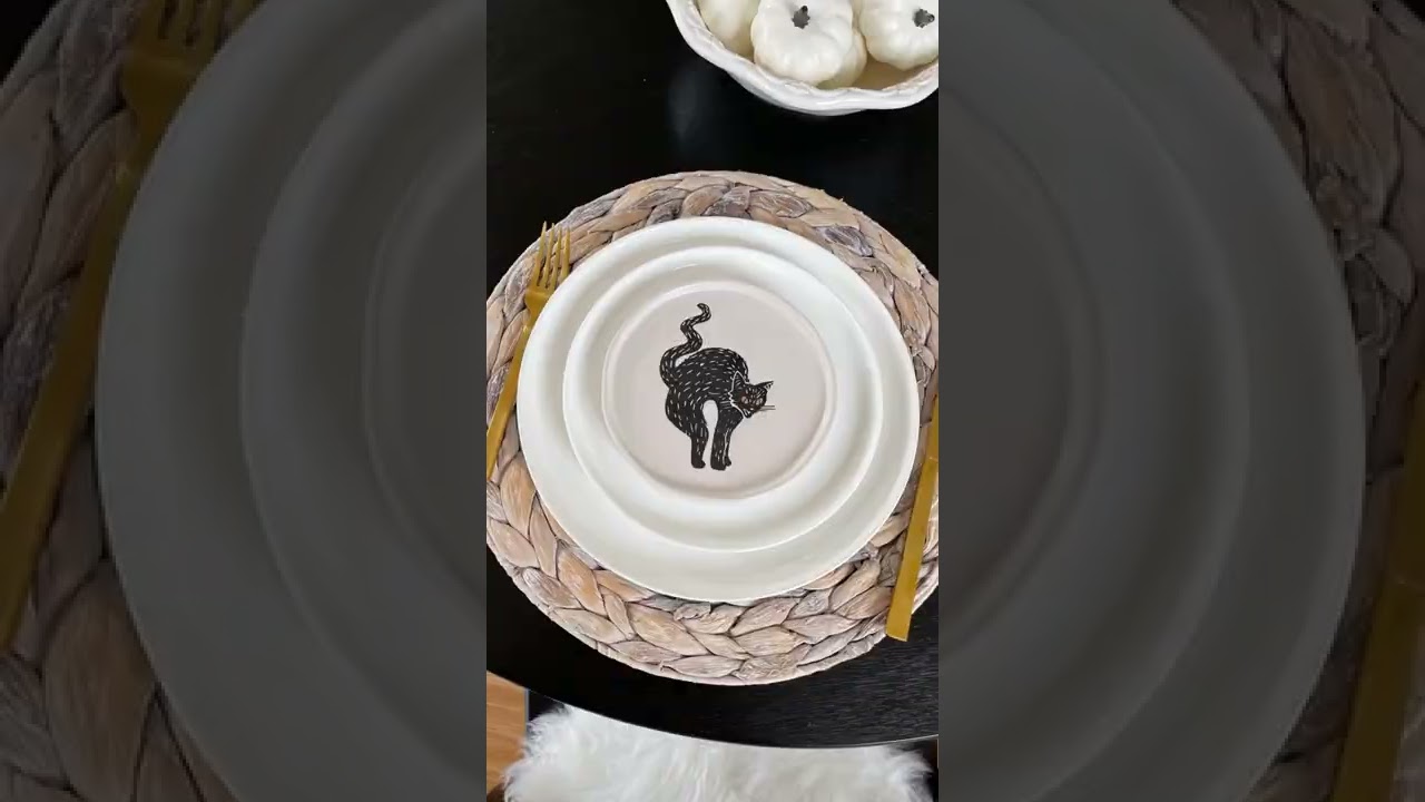 Halloween Decor Tiktok vkdanielle
