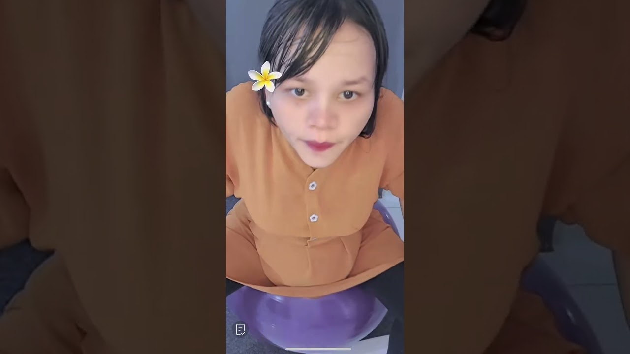 Hamil goyang pake gymbal