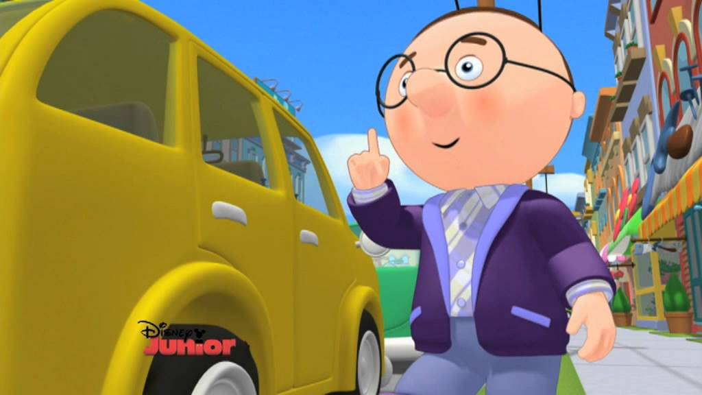 Handy Manny | 'The Great Garage Rescue' Sneak Clip! | Disney Junior UK
