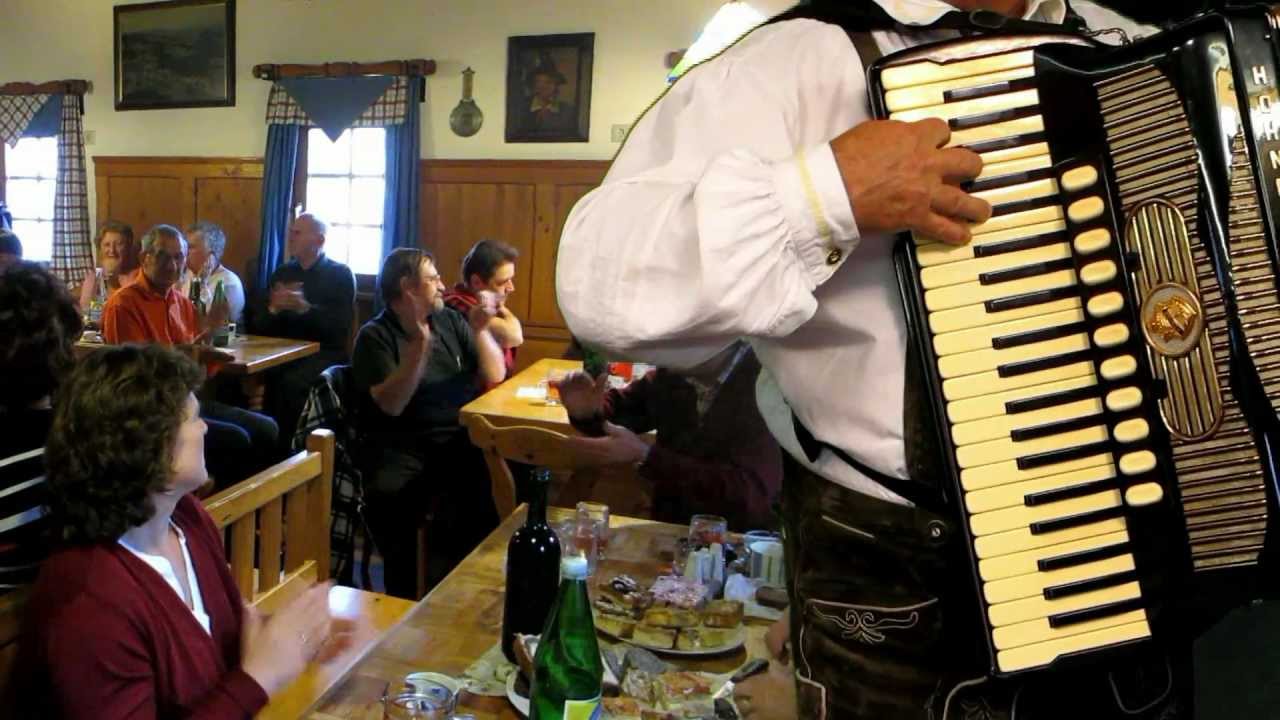 HEUBODENPOLKA von Sepp Engelbogen