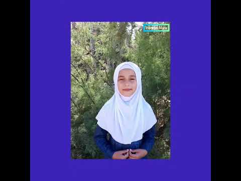 Hicabını sevən balaca aşiq