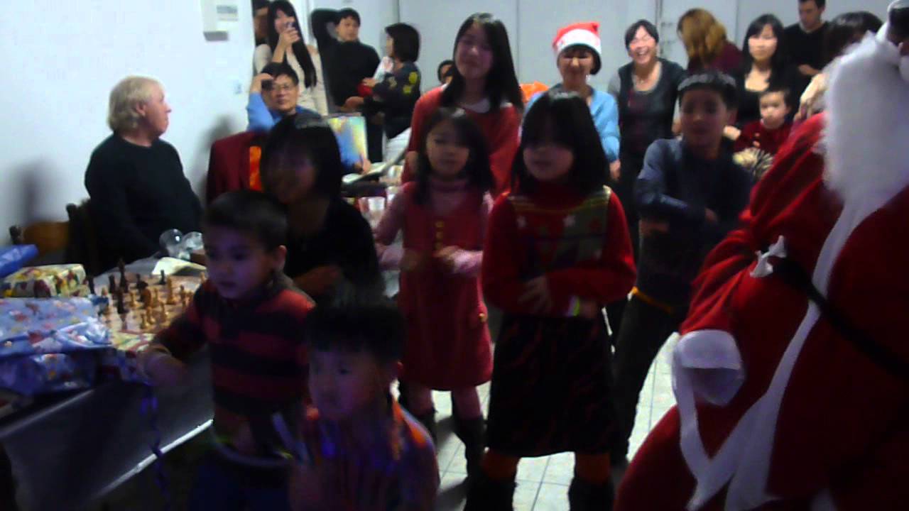 Hiep Thanh Gangnam Style - Noel 2012