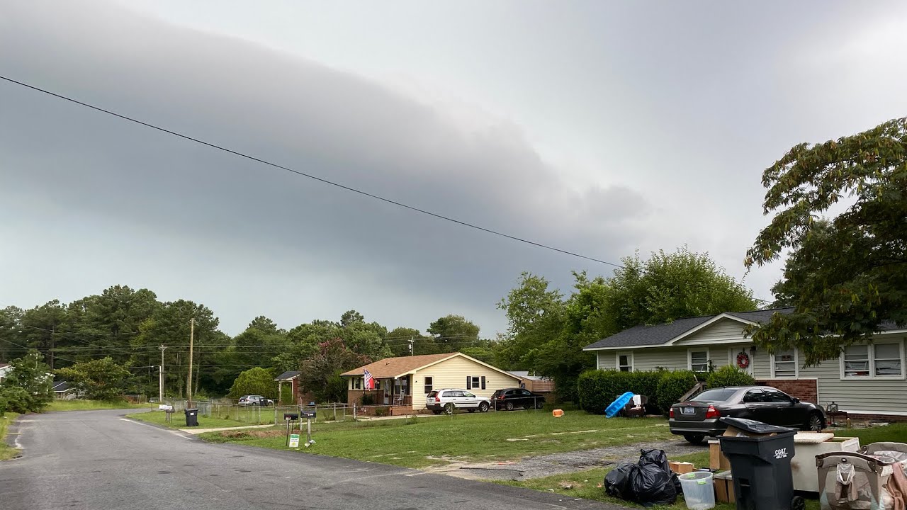 High precipitation ￼(HP) Supercell Thunderstorm in Fayetteville North Carolina