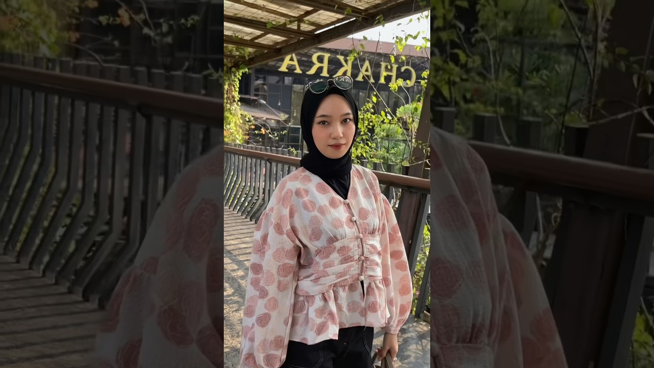 Hijabi Barbie Girl, love pink and red also you 🤍 #hotd #vlog #inspo