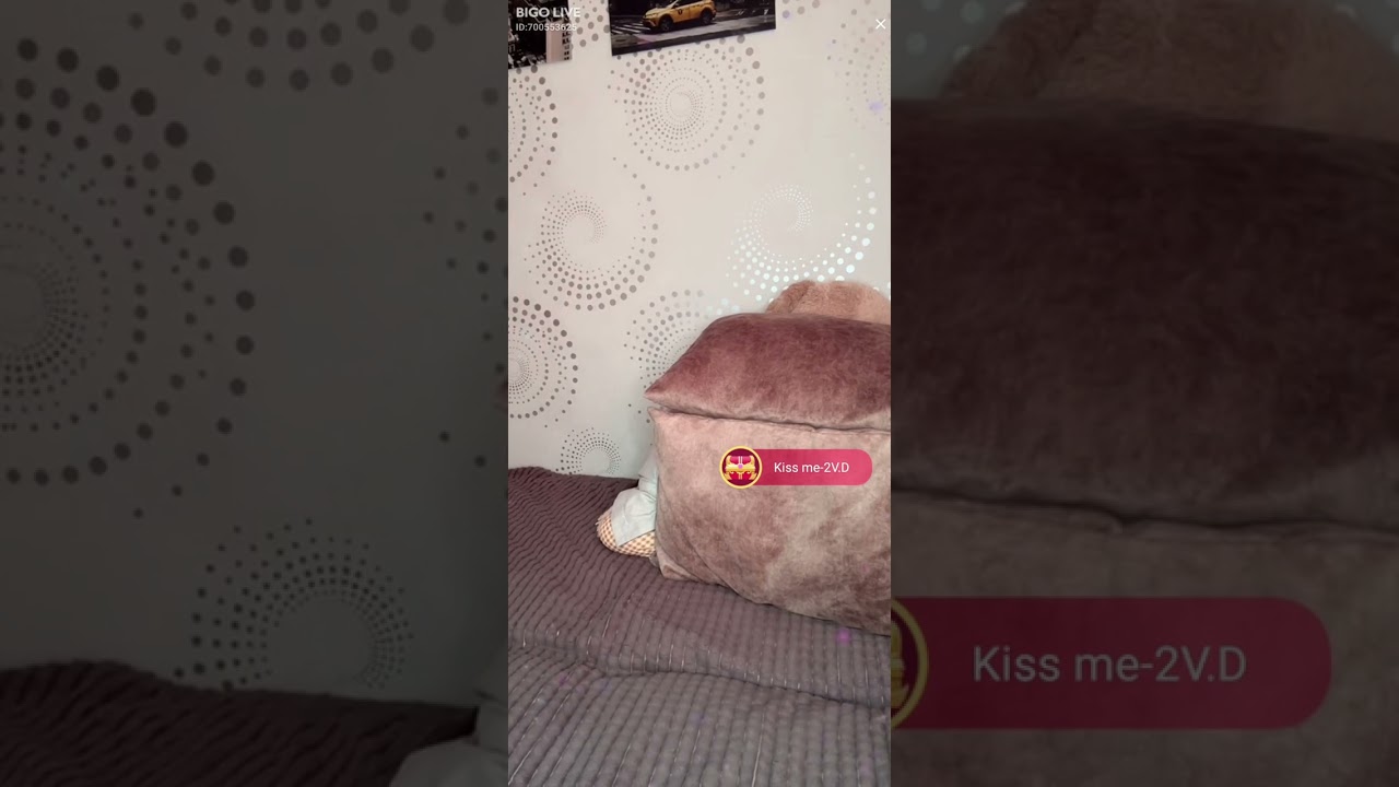 HOPE, odyvanhik - BIGO GIRL DANCING IN LIVE STREAM
