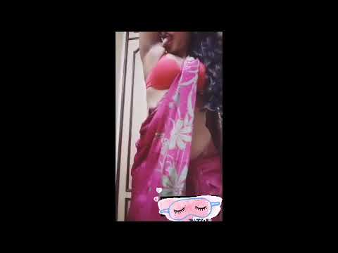 Horny Desi lady Saree Stripping