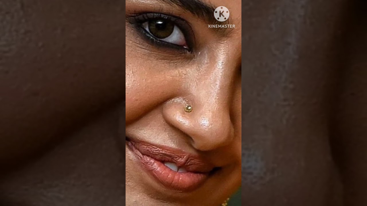 Hot Actress Face Lips Closeup