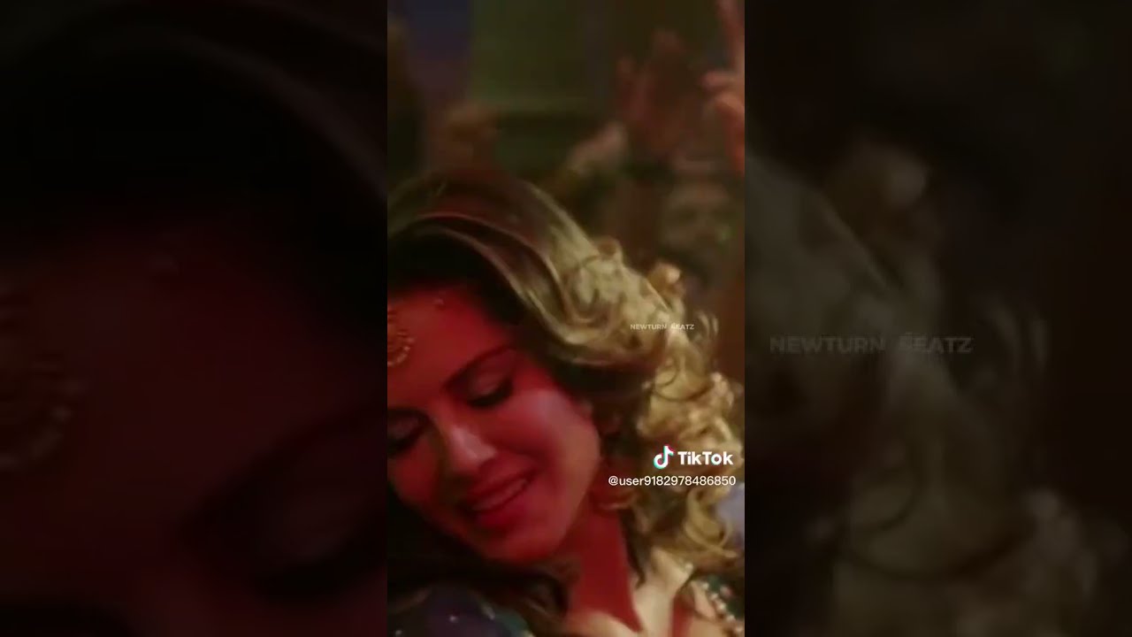 Hot aunty beautiful dancing videos