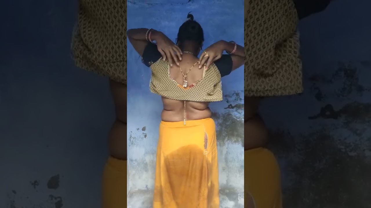 Hot aunty dress change open vlog video Bengali boudi imo tango bigo live video call bathroom San