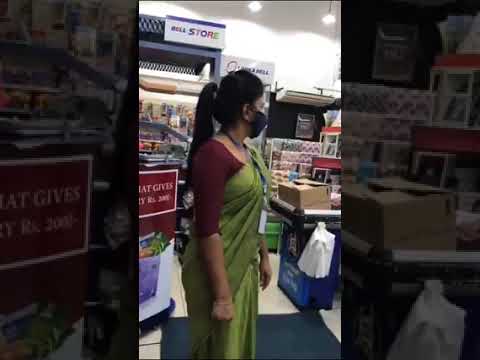 Hot beauty in saree caught on secret camera in super market