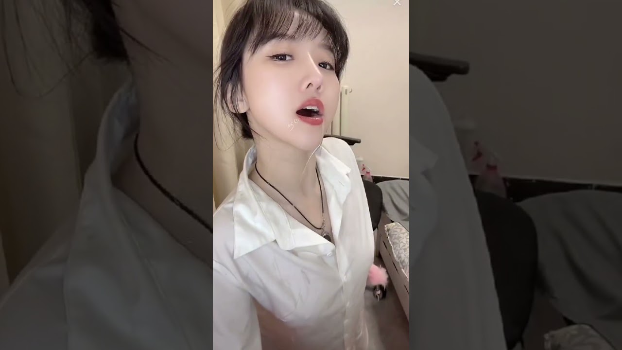 Hot chinese beautiful girl sexy girl dance bigo live show 22