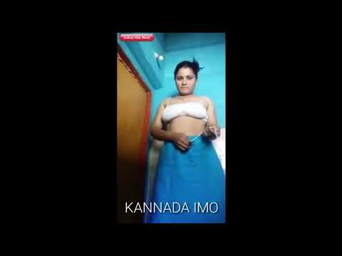 Hot desi aunty changing clothes in bra and panties 👍👙❤️😘🔥😁🥰🙈