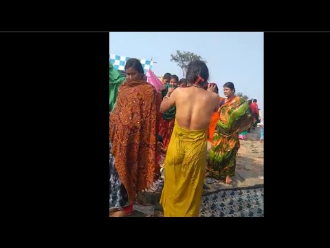 Hot ganga snan || dress change on ganga ghat || open bath || #ganga