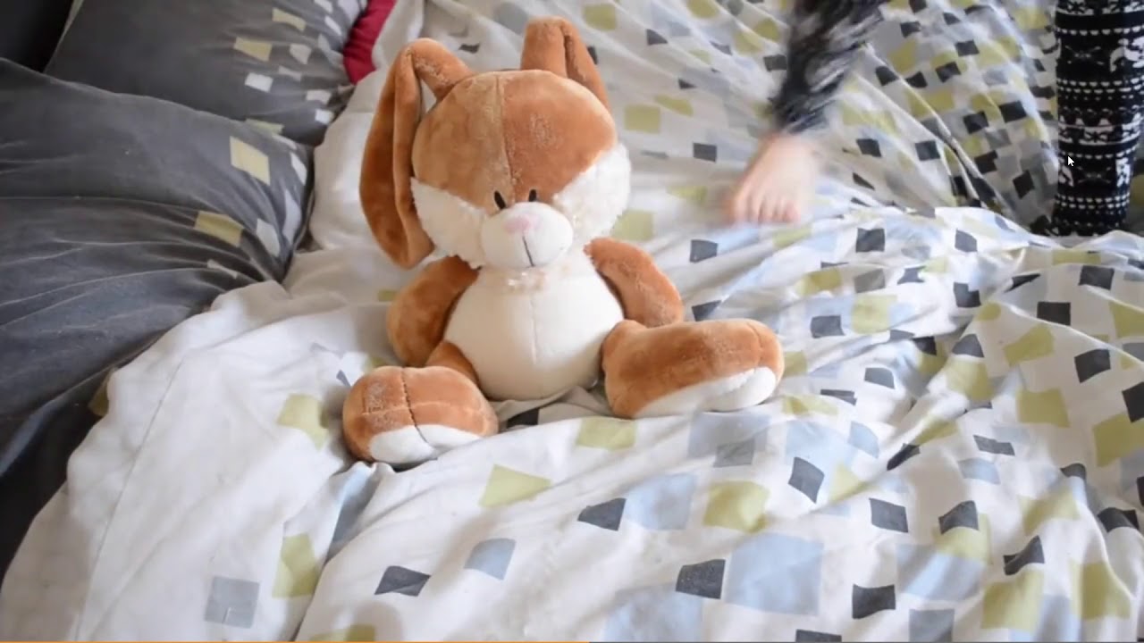 Hot Girl Farts On Bunny