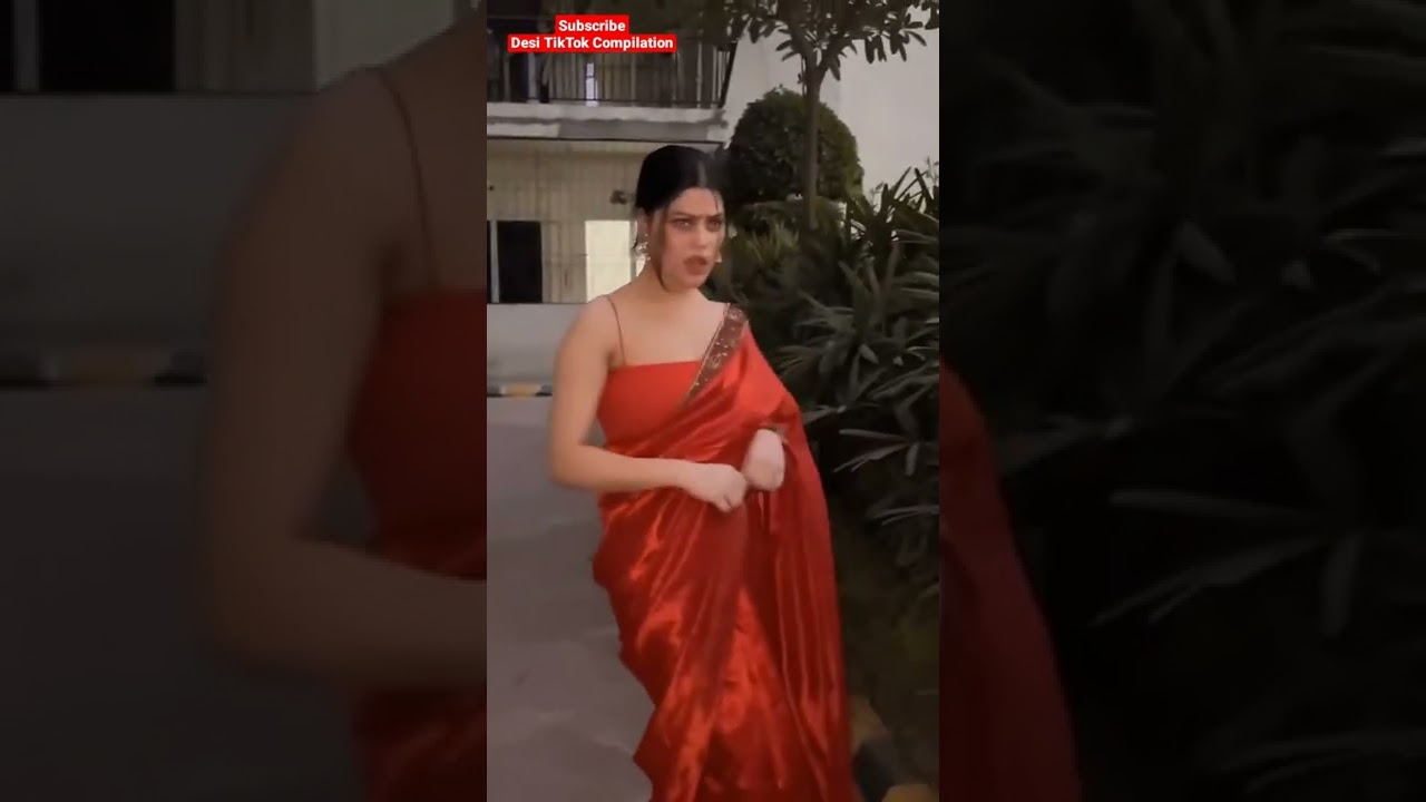 Hot Hip Bum Shaking Aunty Dancing In Tight Saree Sexy Aunty Maal