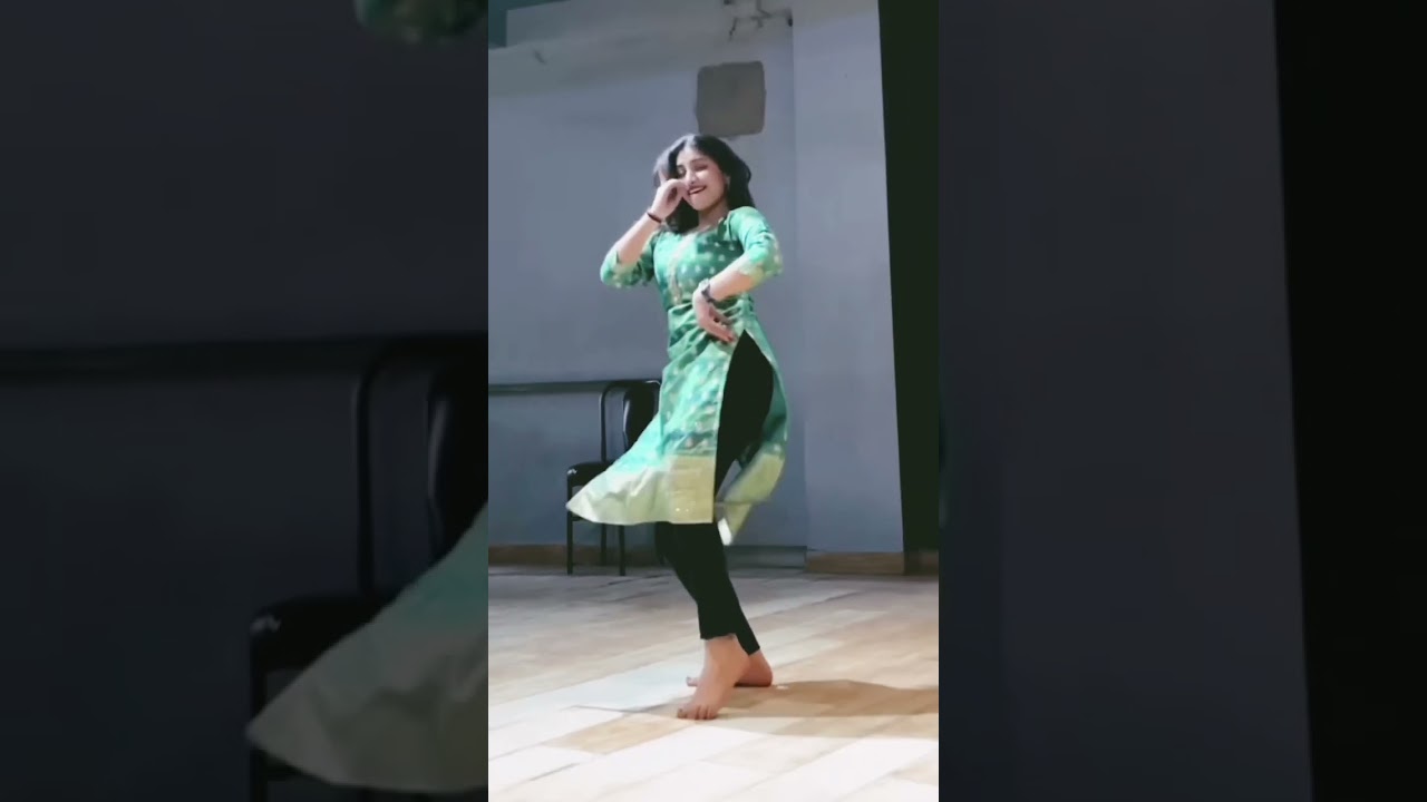 Hot live dance video