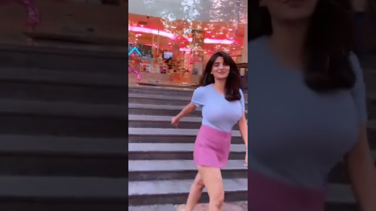 Hottie Anveshi Jain | Star Celebrity