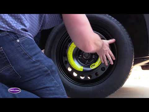 How to Change a Tire: A Step-by-Step Guide— Cars.com