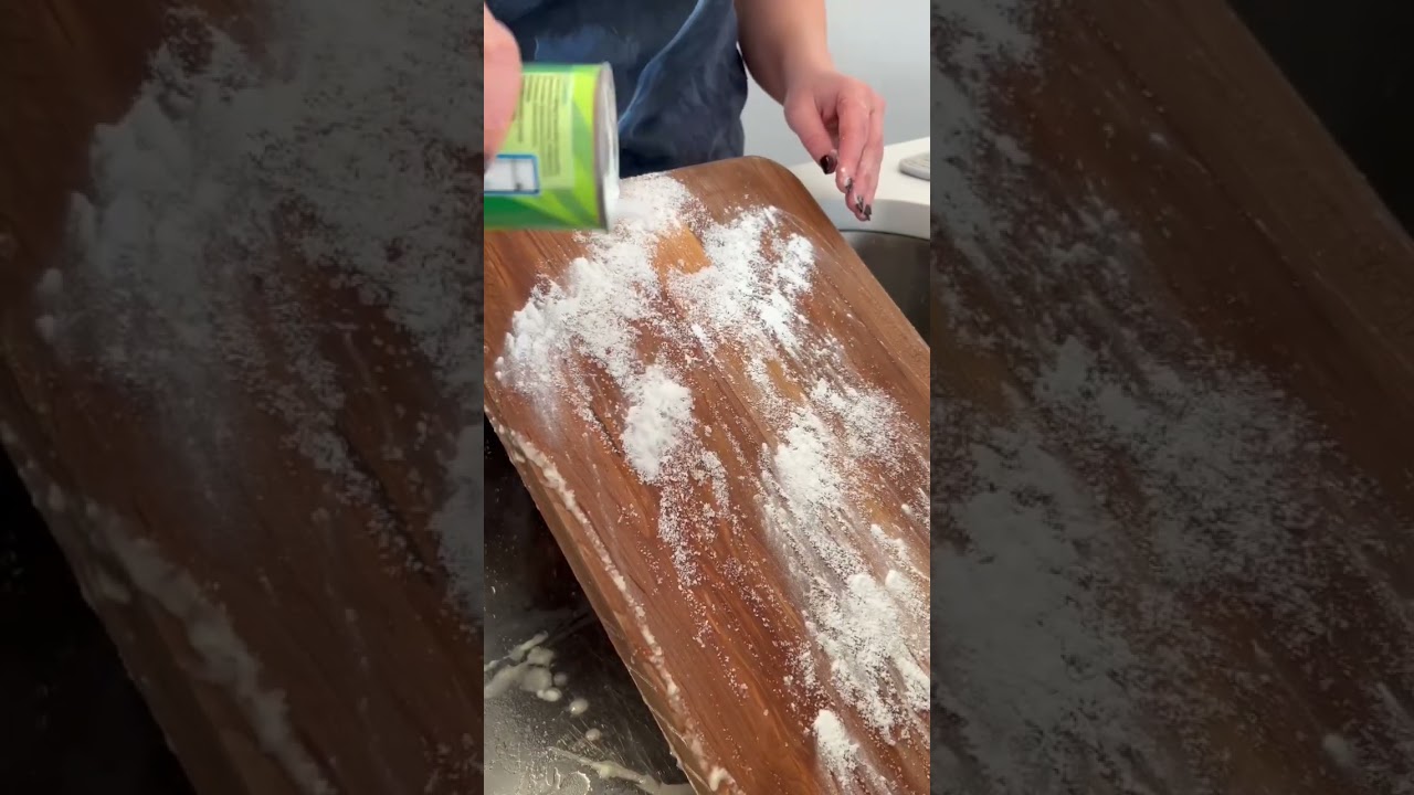 How to clean a wood cutting board!
