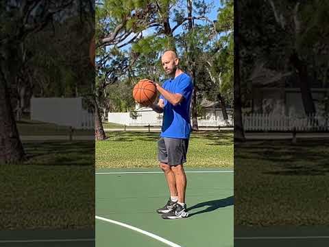 How To Dribble While Running For Beginners! Basketball Basics [SECRETS]