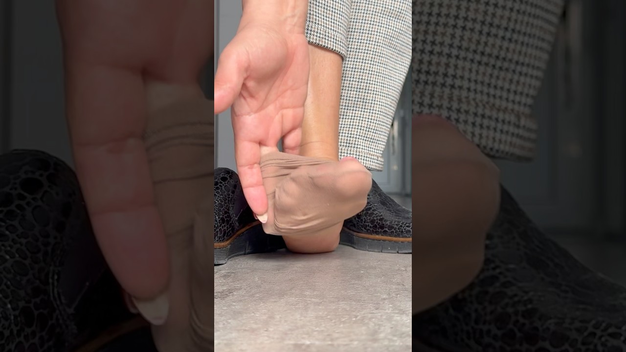 How to take off nylon socks #happyfeet52 #happyfeet #socks