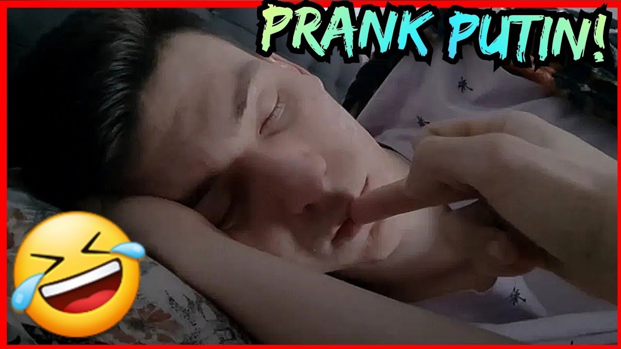 I-am Îndesat Degetul în Gura cand Dormea !🤣