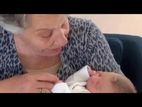 Işıl Yücesoy anneanne oldu