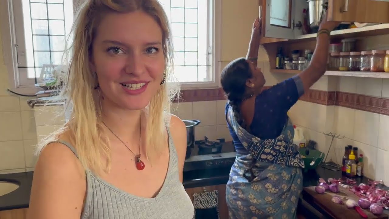Indian Auntie Teaches German Girl to Cook Like a Desi Pro 🇮🇳🇩🇪 | North Indian Food Chaos!