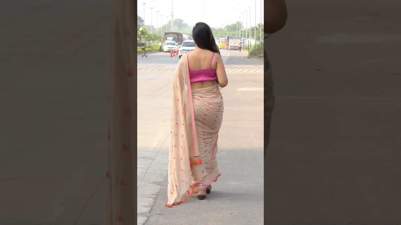 Indian saree women #indiansareegirl #indiansareeaunty