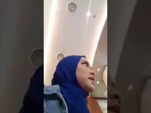 Instagram Sari Yanti