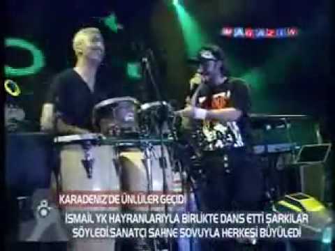 Ismail YK  - Amasra Konserinde B. Akarsu'yu Hangi Sözlerle Andi ?