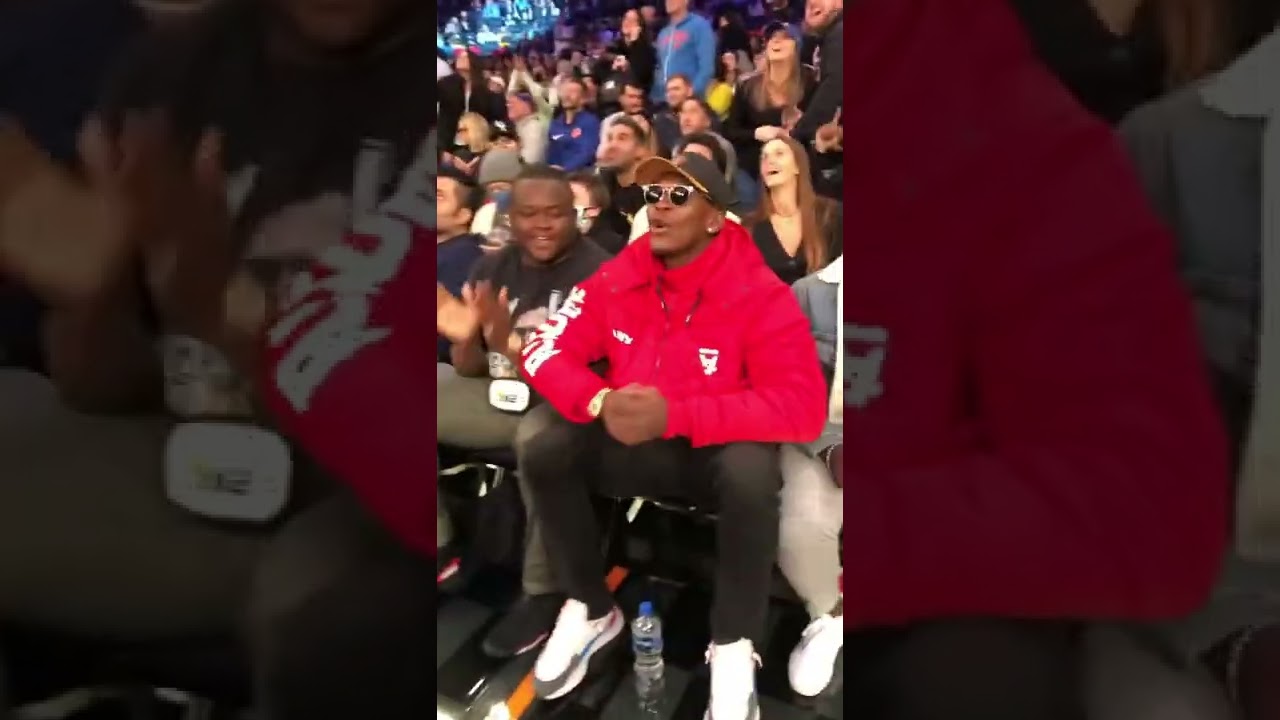 Israel Adesanya gets shown love at MSG