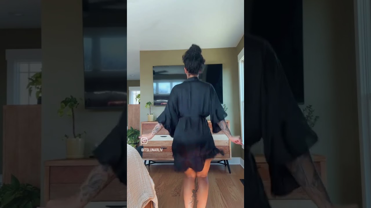 ItsLunarliv ass clap