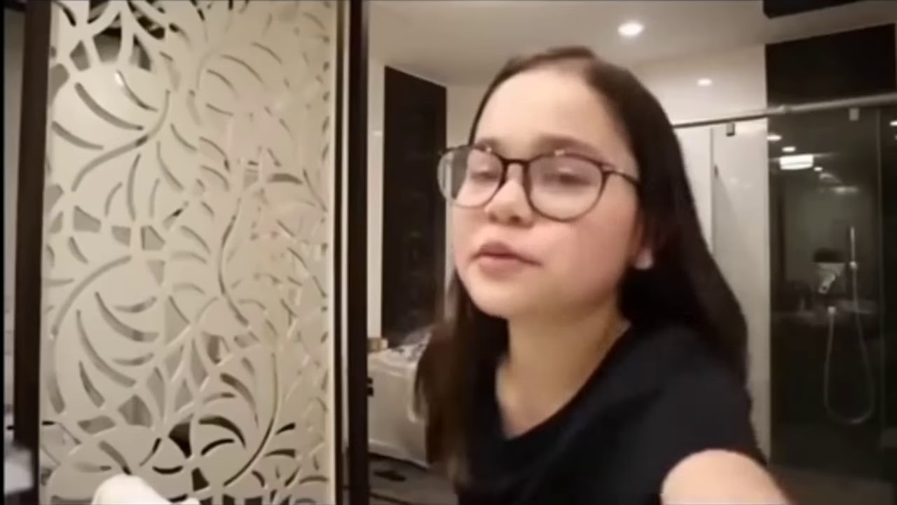 Ivana Alawi Nakitaan Habang Nag Bibihis