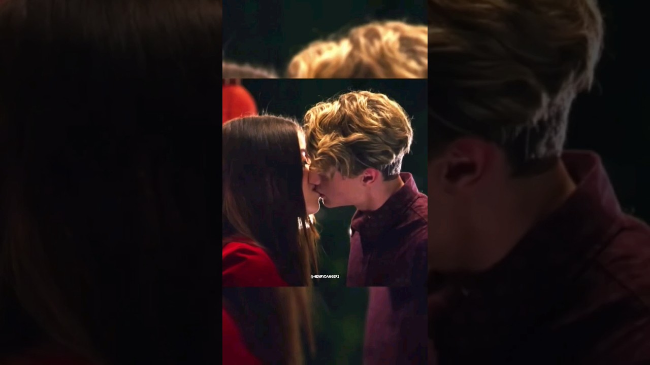 Jace Norman Kiss Baby Ariel 🥰 | Henry Danger | Paro #jacenorman #henrydanger #shorts