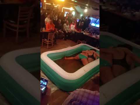 Jello wrestling